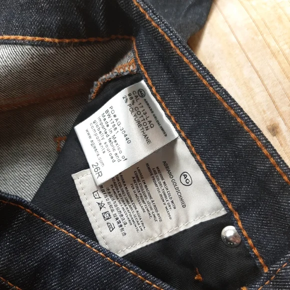 AG | Adriano Goldschmied Jodi Crop size 26R - Picture 5 of 5